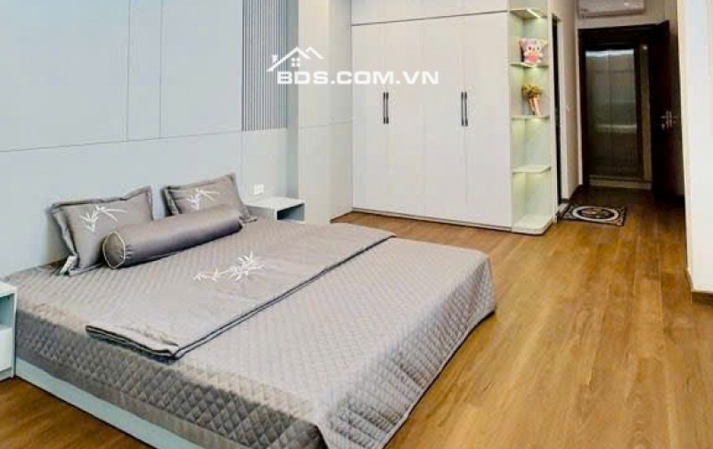 Xây Mới - Nhỉnh 8T-Thang Máy - Trịnh Đình Cửu-Dt 40m2-6 tầng- Sđcc không QH -Ngõ thông rất gần phố
