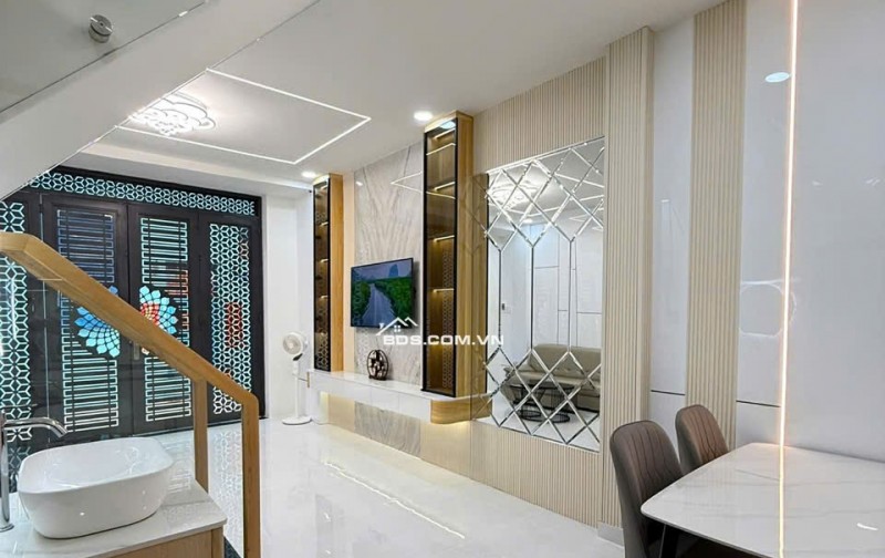 SIÊU PHẨM QUẬN TÂN PHÚ KẾ BÊN ĐẦM SEN, HXH CÁCH 1 CĂN RA MT – 40M2 NHỈNH 6TỶ LH:0965547748.
