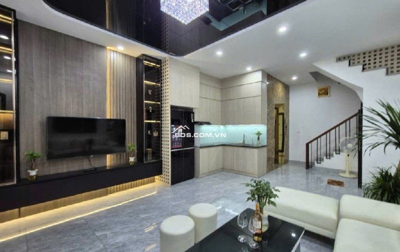 Hàng Hiếm- Phân Lô- Lê Trọng Tấn - Hoàng Văn Thái - Nhỉnh 12T -DT 60m2 - 5 tầng - Mt 5m - SĐCC