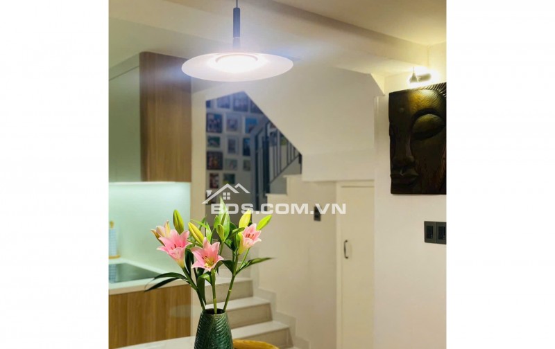Chính chủ bán nhà trệt chung cư có sân vườn, lối đi riêng thuộc KDC Nam Long Q7