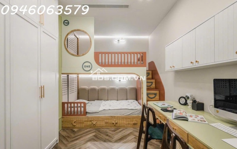 Bán căn 3PN tầng đẹp 95m2 View thoáng nhà mới đẹp giá bán 10 tỷ tại Times city