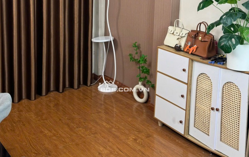 Chính chủ cho thuê nhà tại ngõ 41 Trần Duy Hưng - Hà Nội