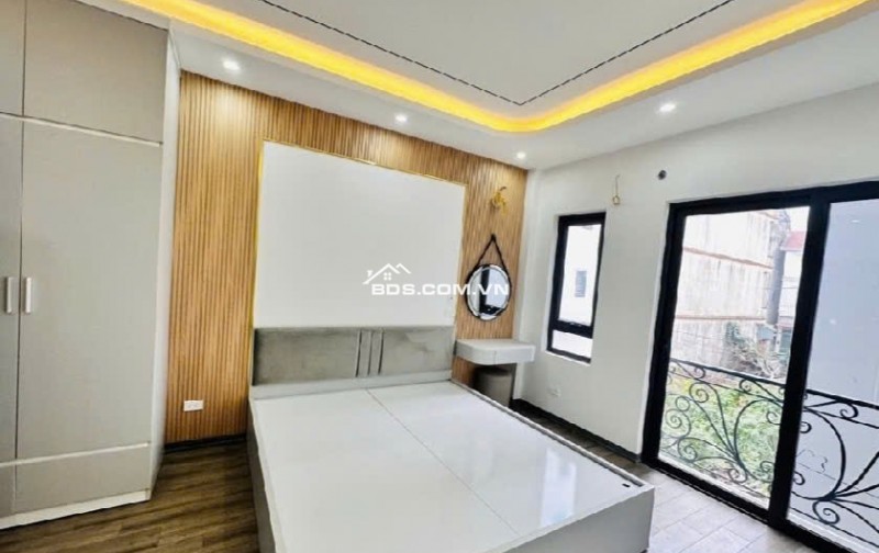  Hiếm! Nhà 5 Tầng Thạch Bàn Chỉ Nhỉnh 6 TỷGần Ô Tô – Nhà Mới Long Biên – Giá Tốt