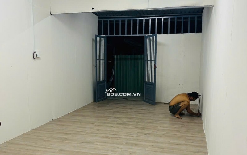 BÁN NHÀ GẦN SÂN BANH THẠNH XUÂN 25 Q12, DT 70M2 SHC CHỈ 1.040 TỶ. LH:NAM.0963677706.