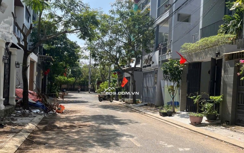 BÁN ĐẤT Q9, 57M2 FULL THỔ CƯ, SỔ HỒNG RIÊNG