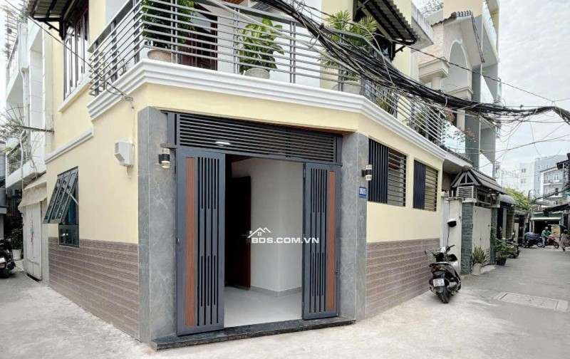  NHÀ GÓC 2 MẶT TIỀN – VỊ TRÍ CỰC ĐẸP NGAY TRUNG TÂM QUẬN 7 