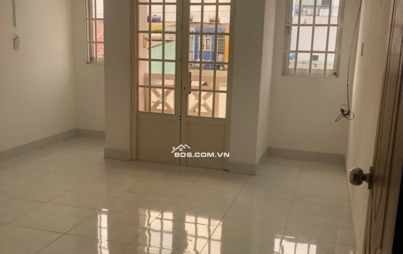 BÁN MẶT TIỀN KINH DOANH 1806 HUỲNH TẤN PHÁT - CHỈ 5 TỶ 5