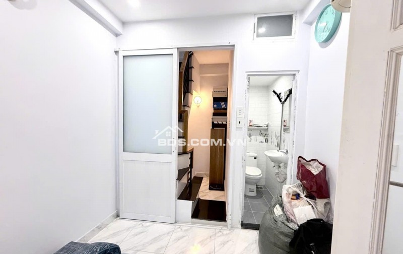 Gần 4 tỷ.Nhà hẻm rộng, Hướng Đông Nam, 4 tầng, SD 48m2, Xô viết Nghệ Tĩnh, BT