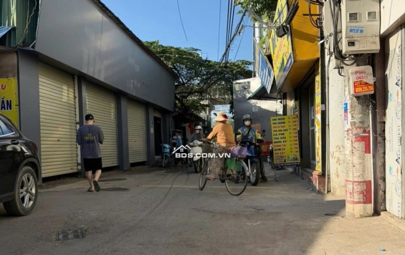 Cho thuê nhà 1 tầng, 220m²,thông sàn, ngõ 195 Cầu Diễn, 0912172283