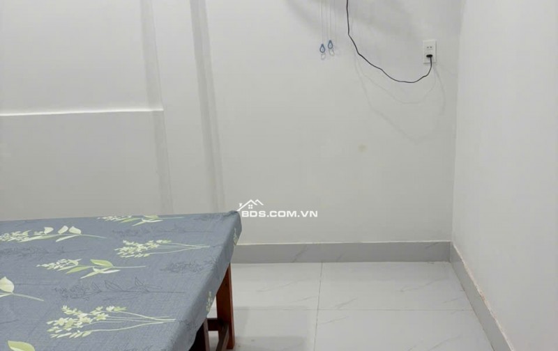CHO THUÊ PHÒNG TRÒ CÓ NỘI THẤT, DT 60M2 – GIÁ 2,5TR 1PHÒNG 2NGƯỜI. LH:0964366876.