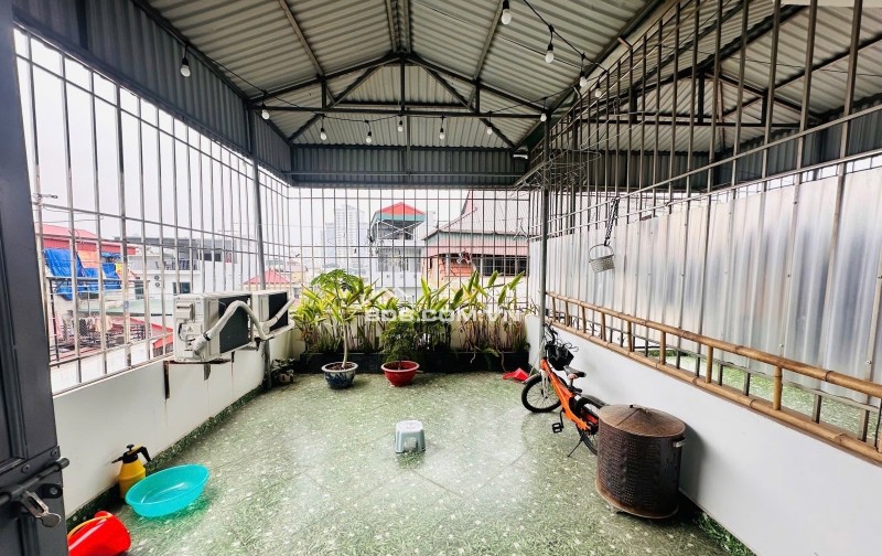 LÔ GÓC GỐC ĐỀ 30m2 – 5 TẦNG – 2 MẶT THOÁNG – 15M RA Ô TÔ – FULL NỘI THẤT – NHỈNH 8 TỶ