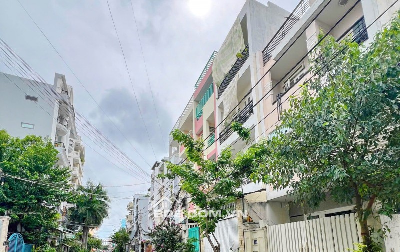Lô đất full thổ cư cực đẹp Mặt Tiền ĐS Lâm Văn Bền. Quận 7