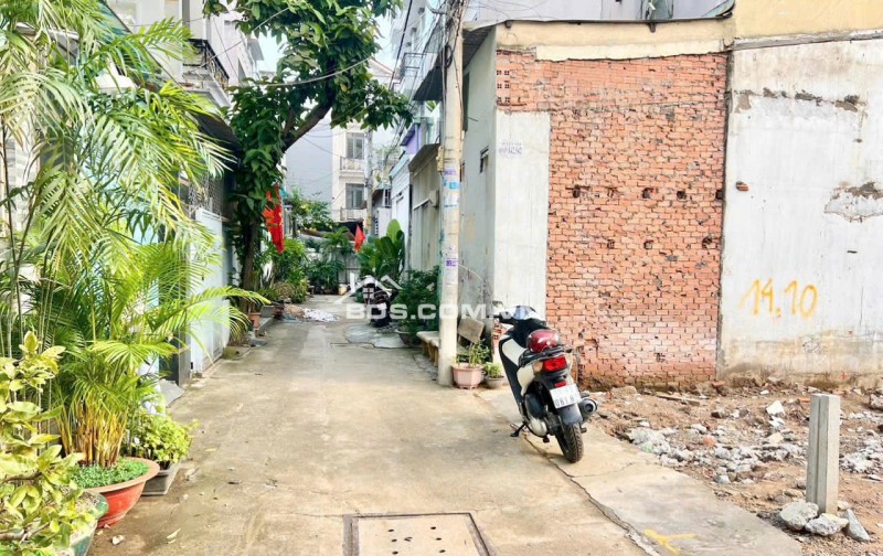 Cần bán lô đất FULL thổ cư hẽm cực thoáng Trần Xuân Soạn. Quận 7