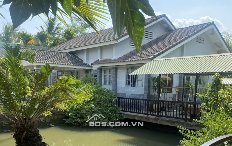 Biệt thự vườn - 3 mặt sông - 1900m² - đường số 4 Lò Lu - chỉ 19.5 tỷ (TL)