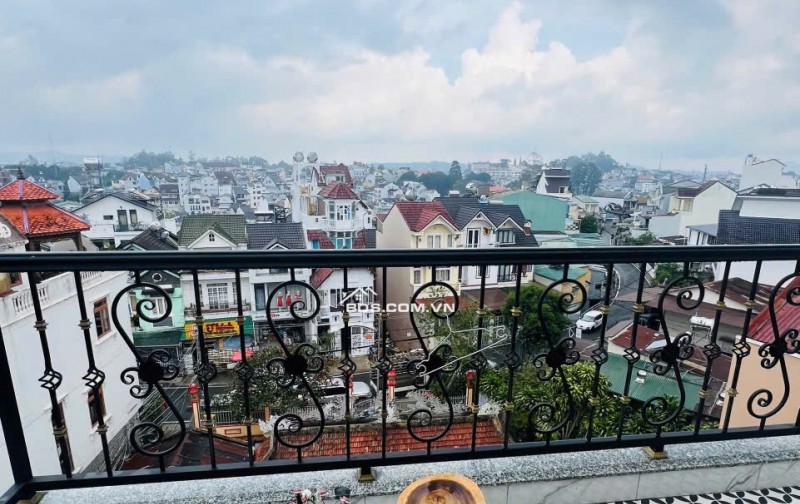 Cần bán gấp Homestay, đang cho thuê giá bèo