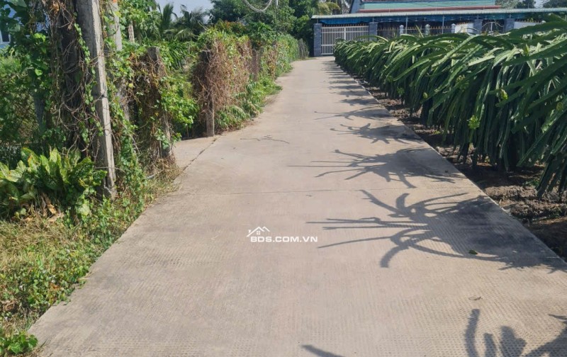 BÁN 3475M2 ĐẤT SẴN 845M2 THỔ - TẠI CHÂU THÀNH. LONG AN CŨ. LH:0773012099.