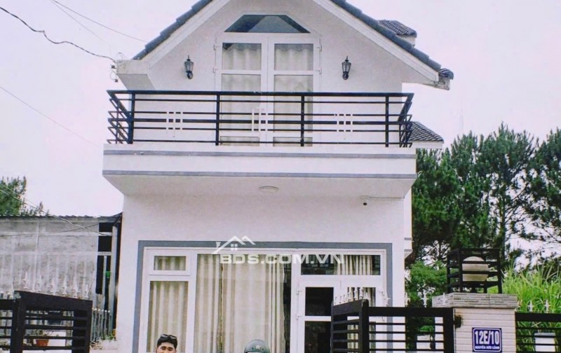 CHO THUÊ VILLA FULL NỘI THẤT CƠ BẢN ĐỒI THÔNG TIN PHƯỜNG 8