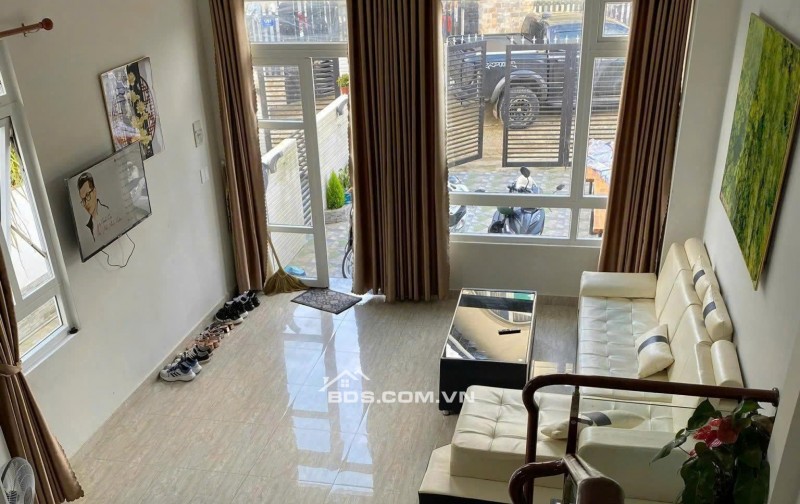 CHO THUÊ VILLA FULL NỘI THẤT CƠ BẢN ĐỒI THÔNG TIN PHƯỜNG 8