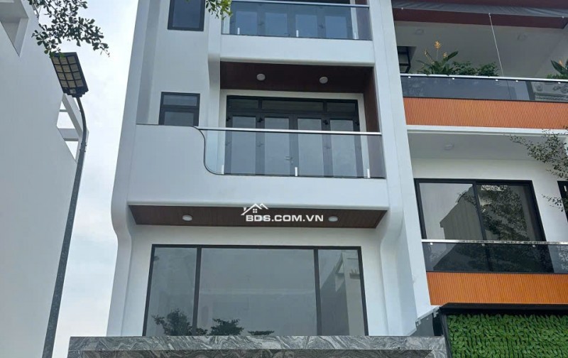  NHÀ XÂY MỚI 100% – KDC HÀNG DƯƠNG 