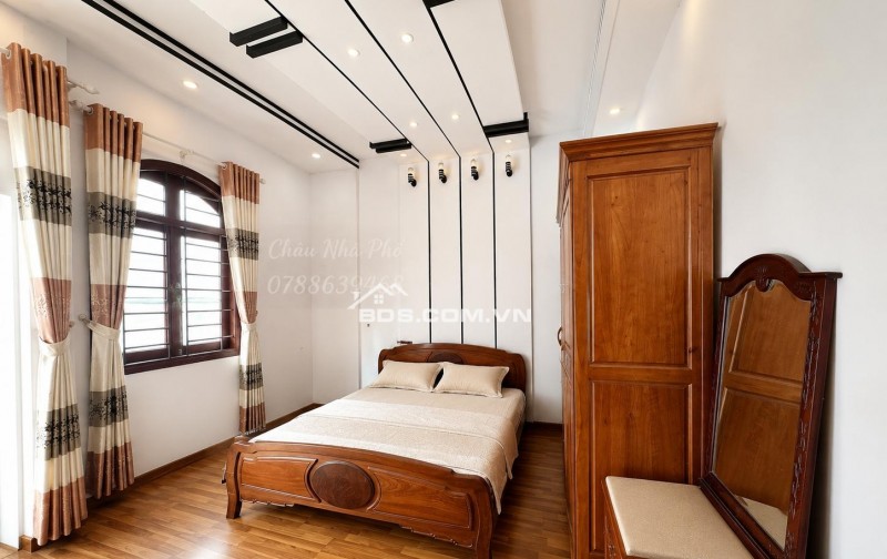BÁN NHÀ HIẾM NHƯ KS 5 SAO- 4,5X22-4 TẦNG HẺM 8M CHỈ 7 TỶ 580