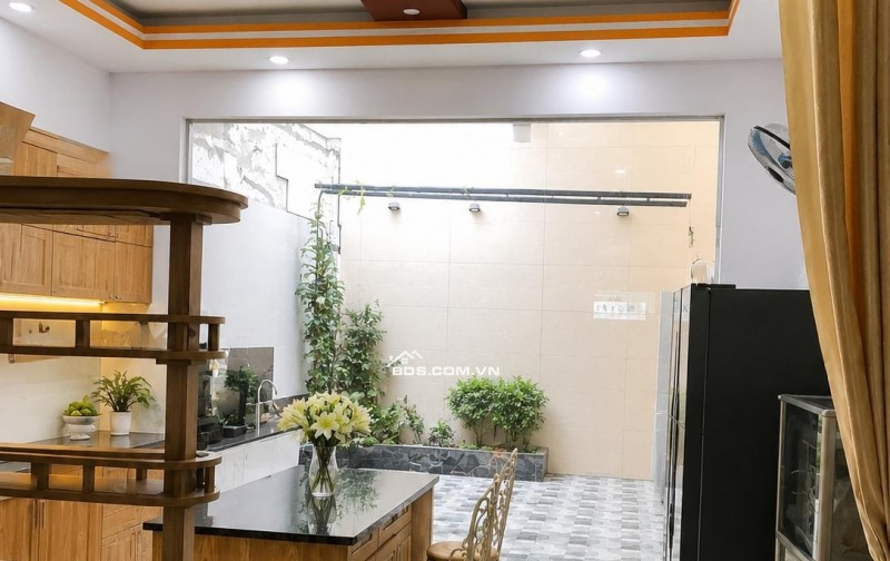 BÁN NHÀ HIẾM NHƯ KS 5 SAO- 4,5X22-4 TẦNG HẺM 8M CHỈ 7 TỶ 580