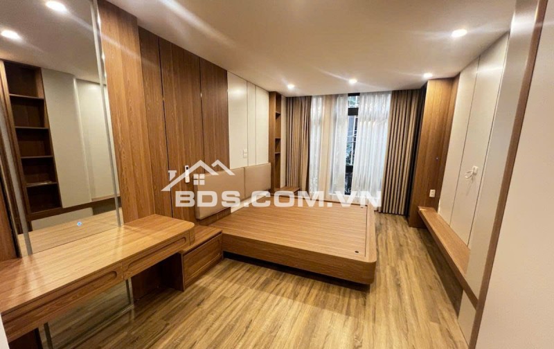 BÁN NHÀ PHỐ QUAN NHÂN - DT 37 M2 (6 TẦNG THANG MÁY) - SẴN SỔ ĐỎ, CHỈ 12.9 TỶ. LH:0983215192