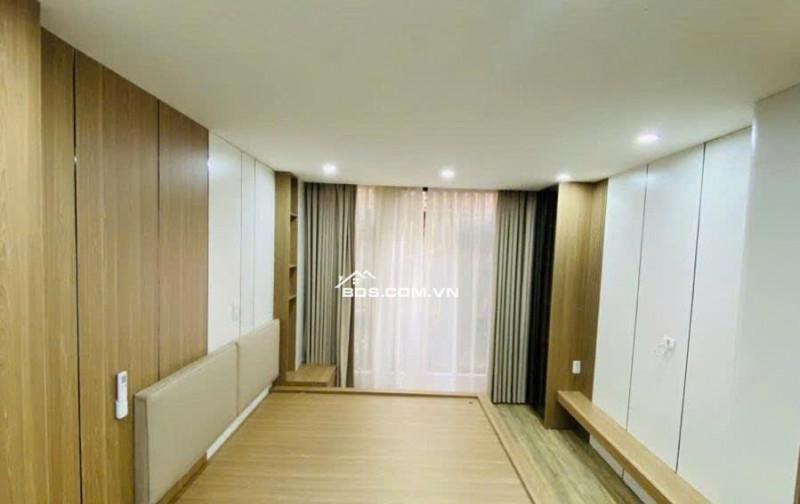 BÁN NHÀ PHỐ QUAN NHÂN - DT 37 M2 (6 TẦNG THANG MÁY) - SẴN SỔ ĐỎ, CHỈ 12.9 TỶ. LH:0983215192