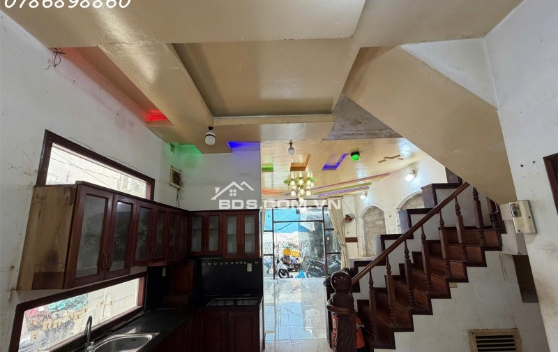 BÁN NHÀ GÓC 2 MẶT TIỀN – HẺM 85 NGUYỄN THỊ XIẾU, Q7