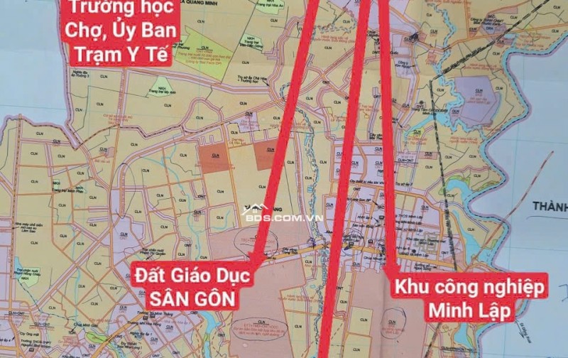 CHÍNH CHỦ CẦN RA ĐI LÔ ĐẤT TRƯỚC CỔNG XÍ NGHIỆP MAY 1000 CÔNG NHÂN, NGAY KCN MINH LẬP, 525TR, 180M2 (TC 150M2)