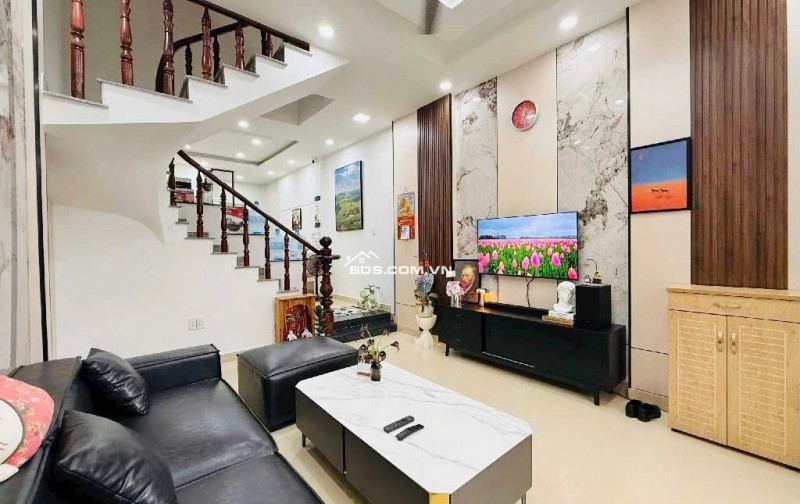 BÁN NHÀ QL 13 GẦN VẠN PHÚC CITY - DT 52M2 (4 TẦNG) - SẴN SỔ HỒNG - 7.5 TỶ TL. LH:0987202882.