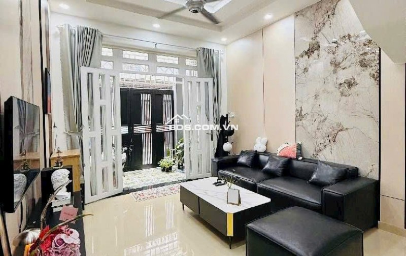 BÁN NHÀ QL 13 GẦN VẠN PHÚC CITY - DT 52M2 (4 TẦNG) - SẴN SỔ HỒNG - 7.5 TỶ TL. LH:0987202882.