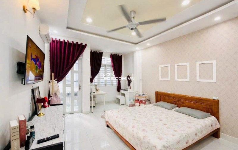 BÁN NHÀ QL 13 GẦN VẠN PHÚC CITY - DT 52M2 (4 TẦNG) - SẴN SỔ HỒNG - 7.5 TỶ TL. LH:0987202882.