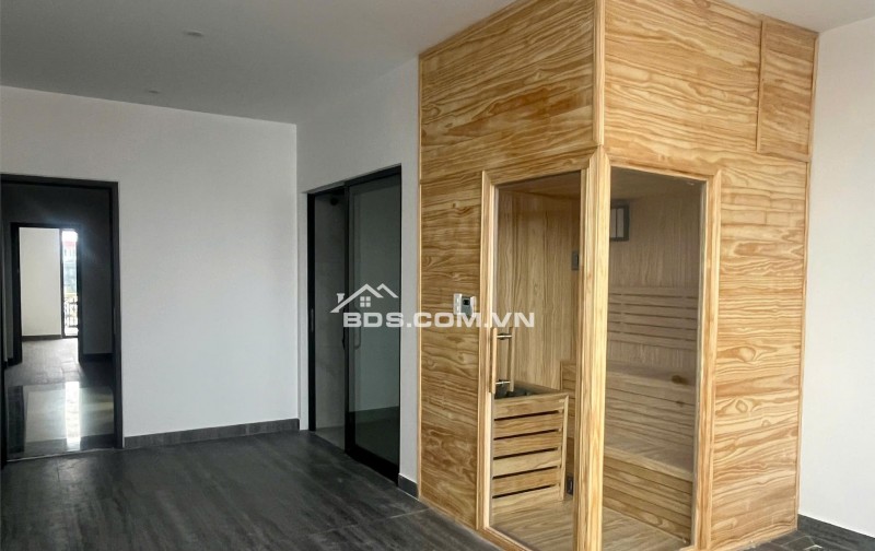 Siêu phẩm nhà đẹp mặt đường Đông Trà 5 tầng thang máy ô tô đỗ cửa kinhdoanh buôn bán tốt