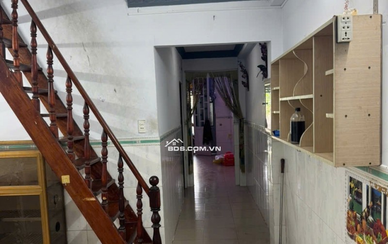 BÁN NHÀ XÃ XUÂN THỚI THƯỢNG CŨ - DT 78 M2 - SHR - CHỈ 3.8TỶ. LH:0906699222.