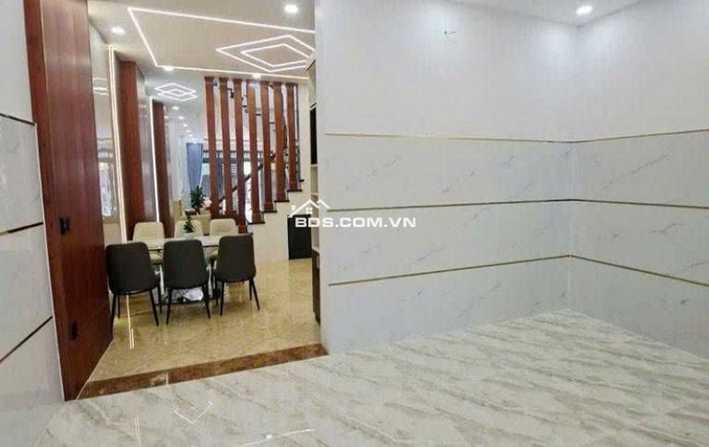 NHÀ MẶT TIỀN KINH DOANH LÊ VĂN QUỚI – NGANG 5.3M NỞ HẬU – CHỈ HƠN 13 TỶ. LH:0934414886.