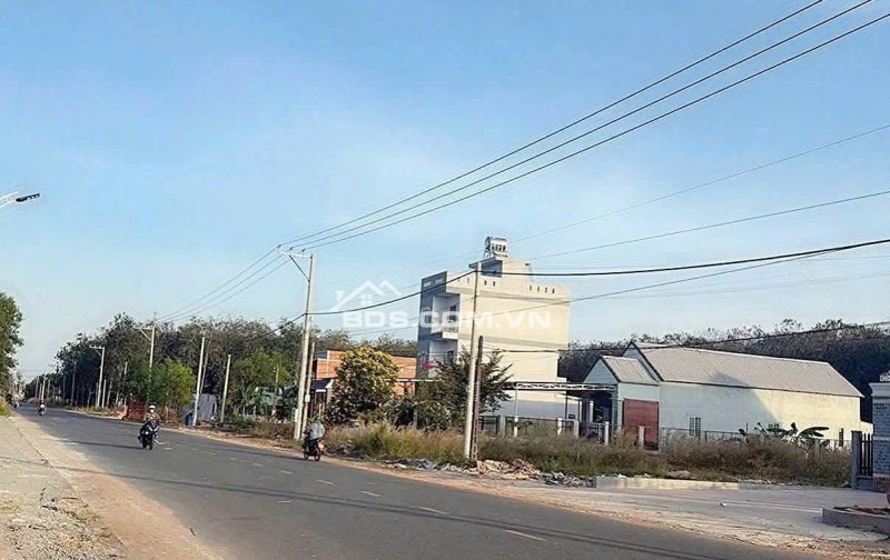 Giá rẻ bất ngờ!!!Chỉ 239TR sở hữu ngay 240m² đất gần KCN Chơn Thành