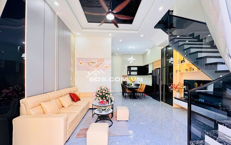 Bán Vila mini siêu đẹp K49 Phan Khoang,ô tô đổ trước nhà, DT 70 m2, Giá 5.35 tỷ