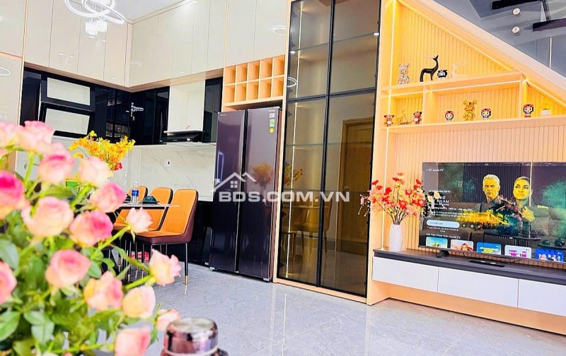 Bán Vila mini siêu đẹp K49 Phan Khoang,ô tô đổ trước nhà, DT 70 m2, Giá 5.35 tỷ