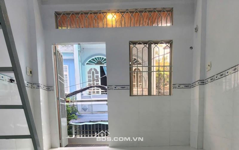 BÁN NHÀ TRẦN VĂN QUANG, TÂN BÌNH - DT20M2 - SHR - 2TY890 TL. LH:0931867234.