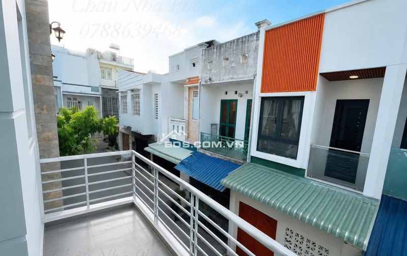 Nhà Q7 64m² – 3PN – Hẻm Thoáng – Chỉ 6TỶ100