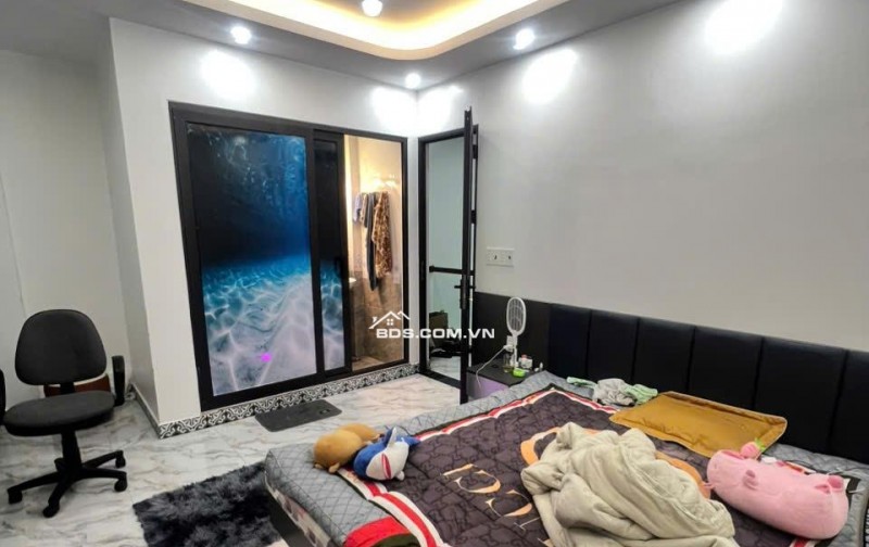 BÁN NHÀ 3 TẦNG NGÕ 2 CHỢ HÀNG CŨ - BỐT TRÒN