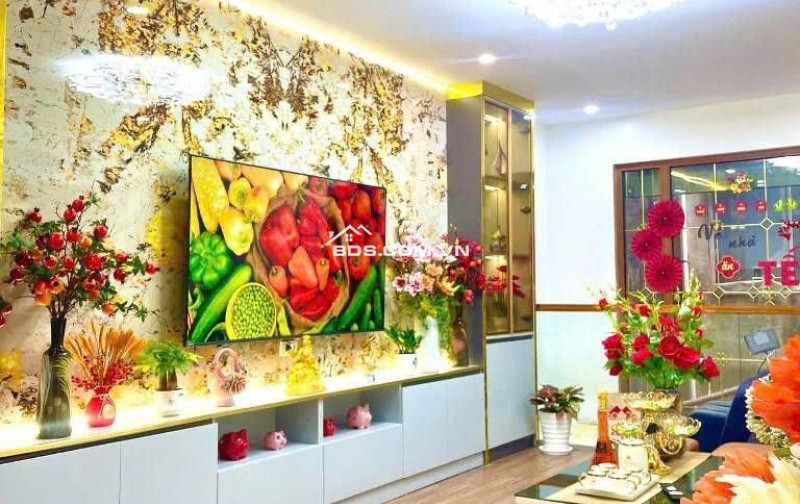 Nhà Đẹp Mặt Hồ Ba Mẫu _Ô Đồng Lầm _Đống Đa _40M 7 Tầng Thang Máy Full Nội Thất