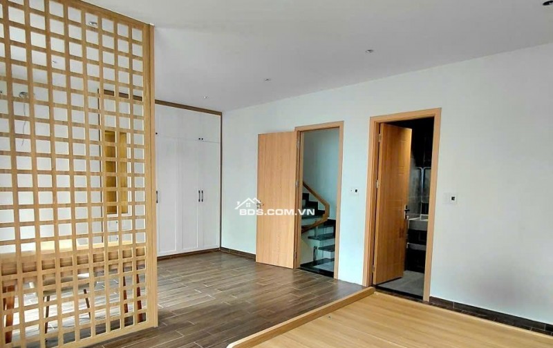 Nhà đẹp Thiên Lôi Phạm Tử Nghi 4 tầng độc lập