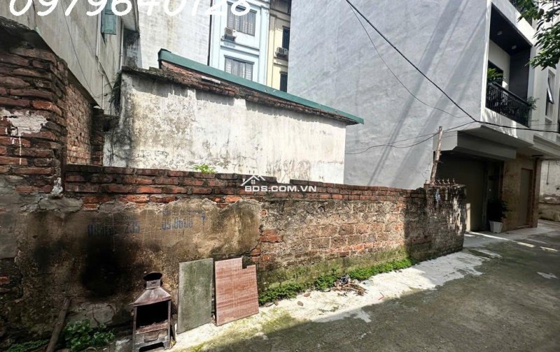 BÁN ĐẤT  MAI LÂM - ĐÔNG ANH- HÀNG XÓM VIN CỔ LOA - Ô TÔ TRÁNH - 75M - NHỈNH 9 TỶ