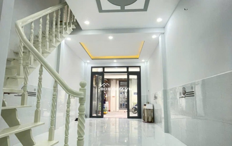 NHÀ MỚI SIÊU ĐẸP NGAY CHỢ LK 5/6, BHHB, BÌNH TÂN – 32,4M2 – 3TY380. LH:0908018219