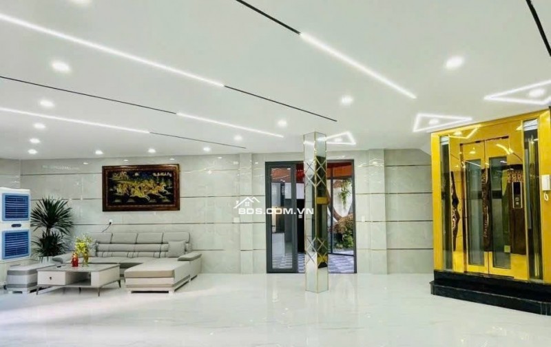 Bán Gấp Nhà Mặt Tiền khu Họ Lê, Tân Phú, Ngang 9m x 18m, 4 Tầng, chỉ 23.X Tỷ