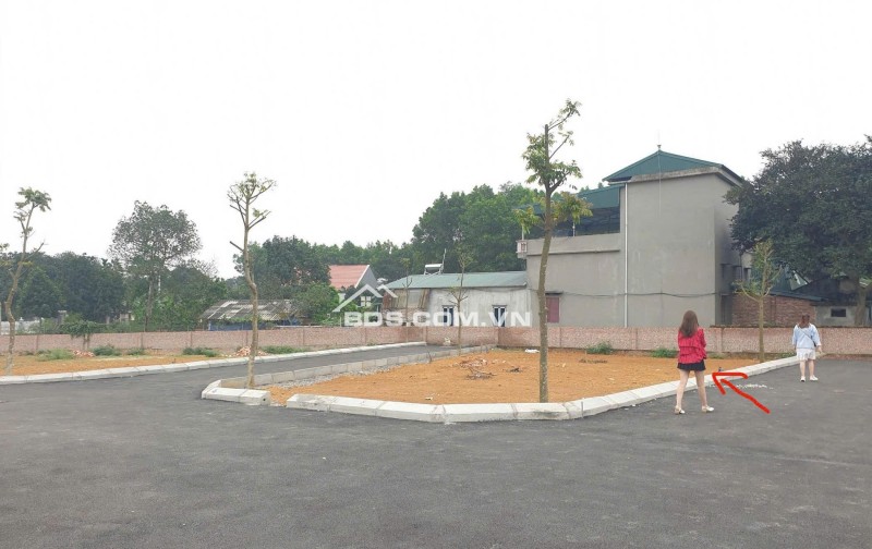 Bán 60m2 2 mặt tiền trung tâm Hòa Lạc sát trường Lục Quân ngã tư trục Hồ Tây Ba Vì