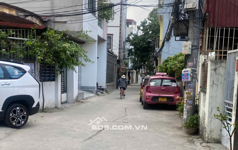 Siêu phẩm nhà đẹp Thiên Lôi ô tô ngủ trong nhà có thang máy