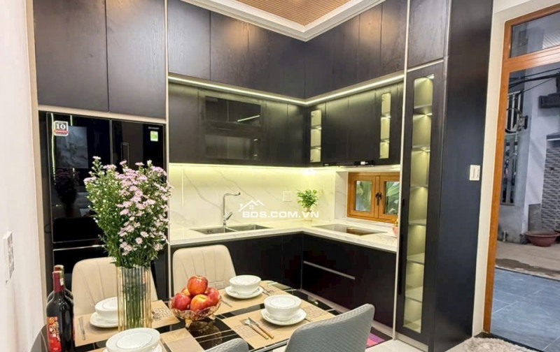 Bán Nhà Mới Xây 5 Tầng Hẻm ô tô 7 Chổ DT gần 60m2 Giá 7,6 Tỷ