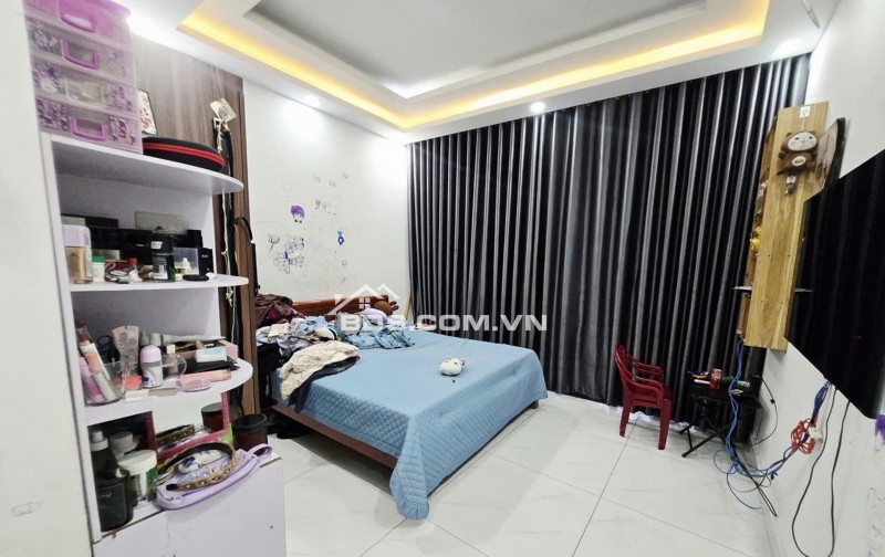 SIÊU HOT - NHÀ MỚI 3 TẦNG - 52m2 - 4×13 - GIÁP TÂN PHÚ - CHỈ 4.X TỶ